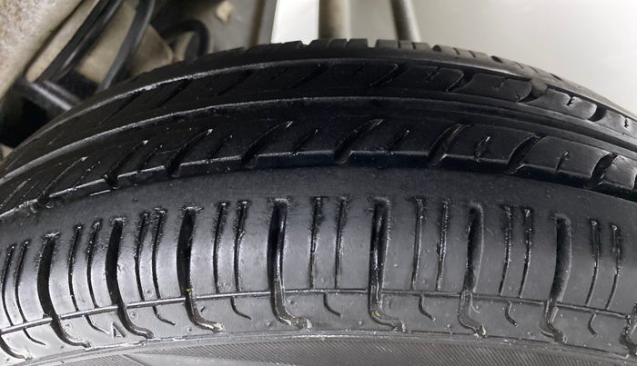 2018 Maruti Alto 800 LXI, Petrol, Manual, 59,577 km, Left Rear Tyre Tread