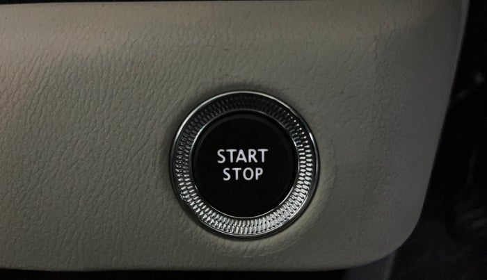 2022 Nissan MAGNITE XV MT, Petrol, Manual, 59,510 km, Keyless Start/ Stop Button