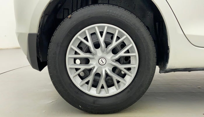 2015 Maruti Swift VDI ABS, Diesel, Manual, 47,493 km, Right Rear Wheel