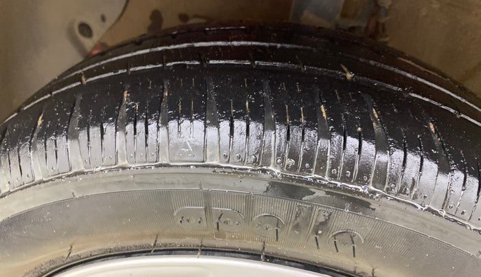 2019 Hyundai Grand i10 SPORTZ 1.2 KAPPA VTVT, Petrol, Manual, 15,339 km, Left Front Tyre Tread