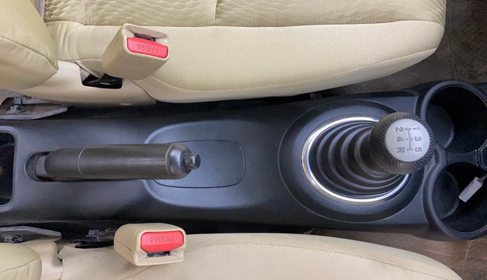 2015 Honda Amaze 1.2L I-VTEC S, Petrol, Manual, 82,017 km, Gear Lever