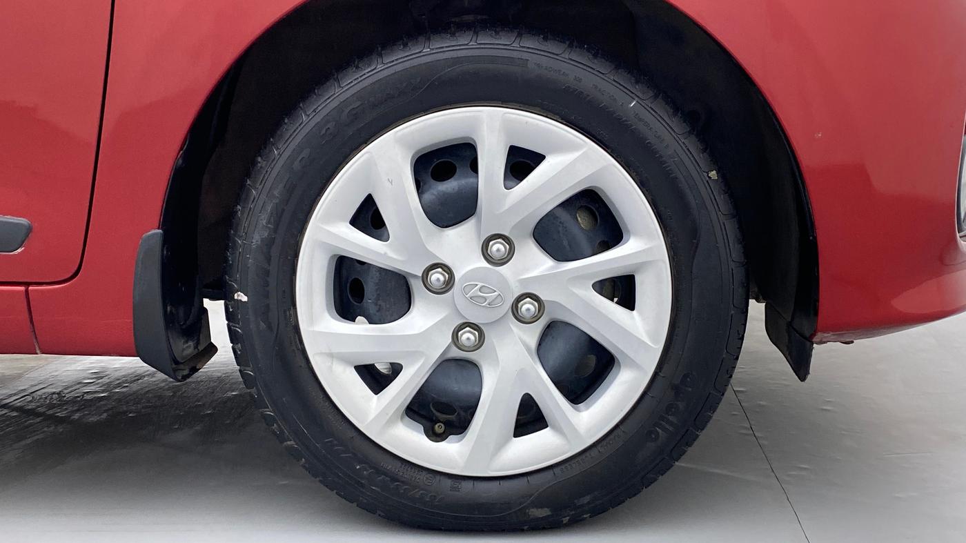 2019 Hyundai Grand i10 SPORTZ 1.2 KAPPA VTVT, Petrol, Manual, 28,223 km, Right Front Wheel