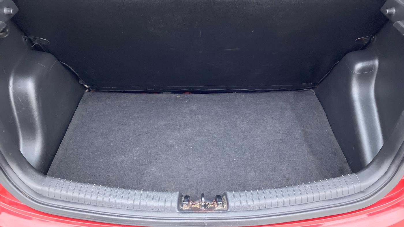 2019 Hyundai Grand i10 SPORTZ 1.2 KAPPA VTVT, Petrol, Manual, 28,223 km, Boot Inside
