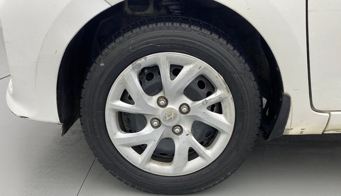 2017 Hyundai Grand i10 SPORTZ 1.2 KAPPA VTVT, Petrol, Manual, 23,074 km, Left Front Wheel
