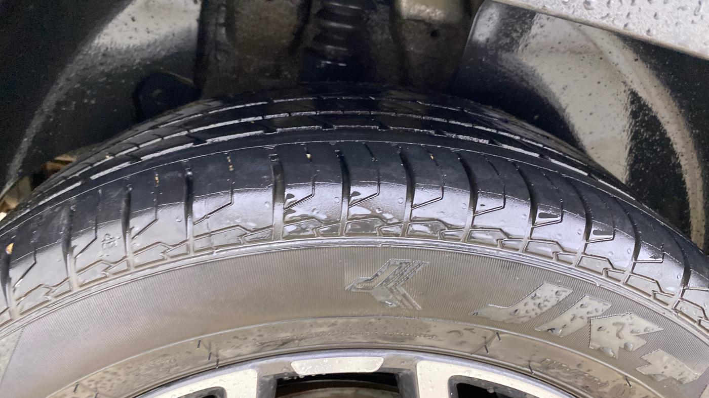2019 KIA SELTOS GTX AT 1.4 PETROL, Petrol, Automatic, 1,05,542 km, Right Rear Tyre Tread