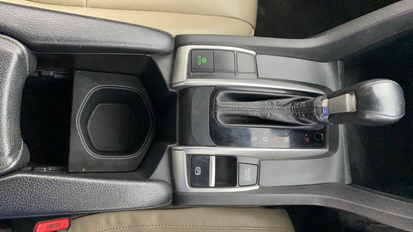 2019 Honda Civic 1.8L I-VTEC ZX CVT, Petrol, Automatic, 86,549 km, Gear Lever