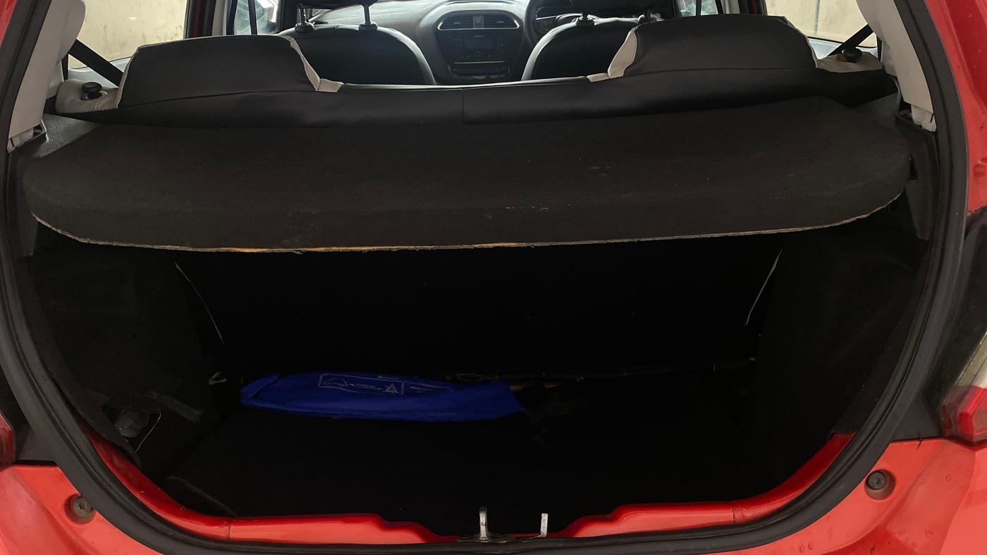 2020 Tata Tiago XT PETROL, Petrol, Manual, 34,930 km, Boot Inside