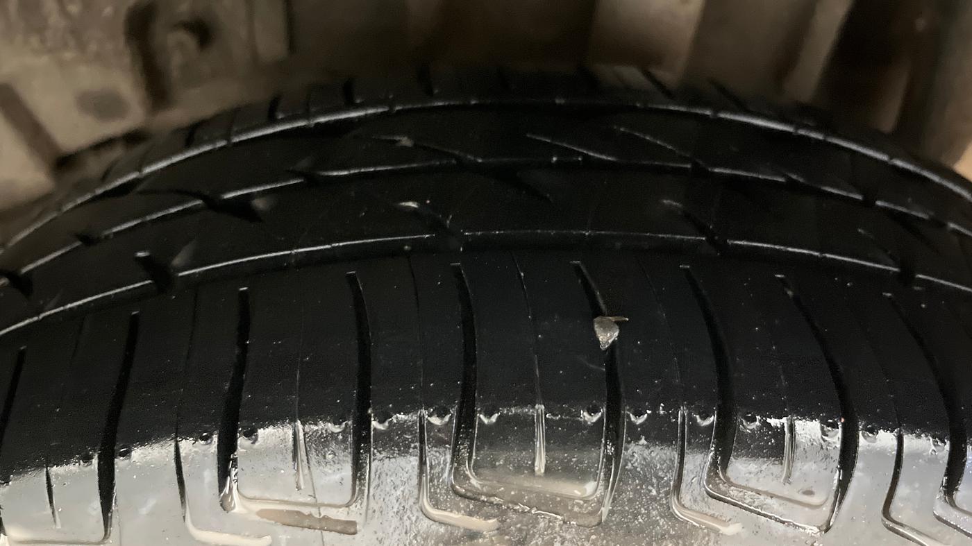 2022 Tata TIGOR XZ PLUS CNG, CNG, Manual, 88,585 km, Left Rear Tyre Tread