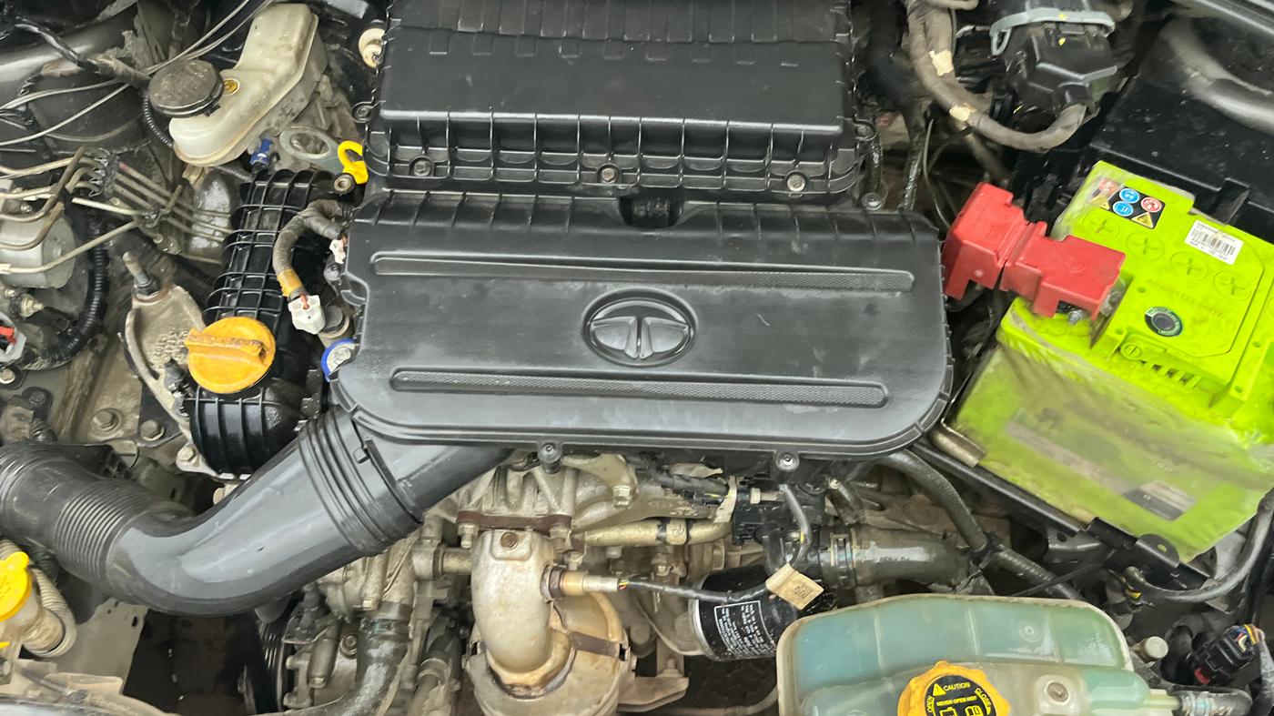 2022 Tata TIGOR XZ PLUS CNG, CNG, Manual, 88,585 km, Engine View
