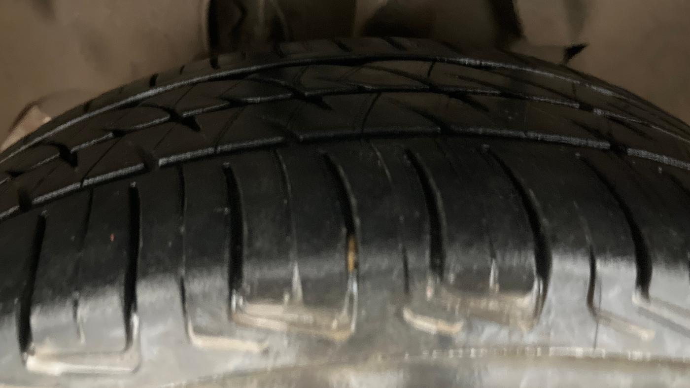 2022 Tata TIGOR XZ PLUS CNG, CNG, Manual, 88,585 km, Left Front Tyre Tread