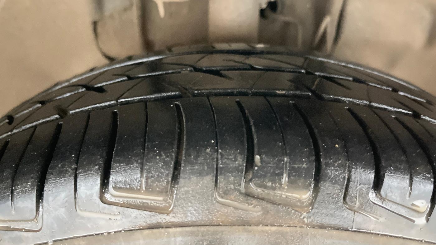 2022 Tata TIGOR XZ PLUS CNG, CNG, Manual, 88,585 km, Right Front Tyre Tread