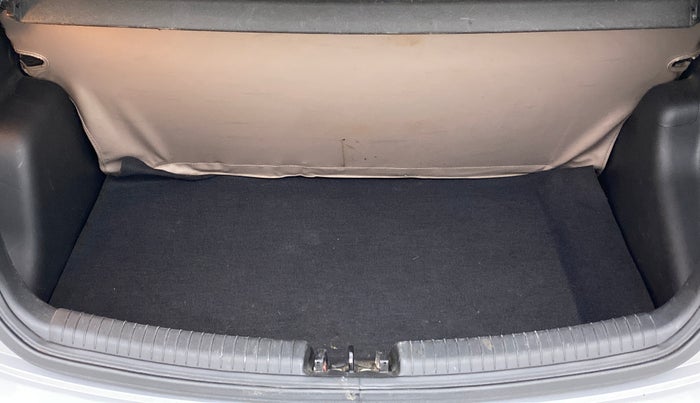 2014 Hyundai Grand i10 ASTA (O) 1.2 KAPPA VTVT, Petrol, Manual, 62,250 km, Boot Inside