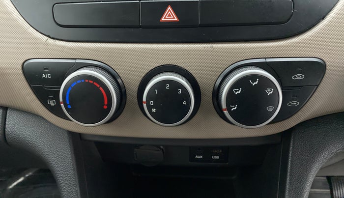 2014 Hyundai Grand i10 ASTA (O) 1.2 KAPPA VTVT, Petrol, Manual, 62,250 km, AC Unit - Minor issue in the heater switch