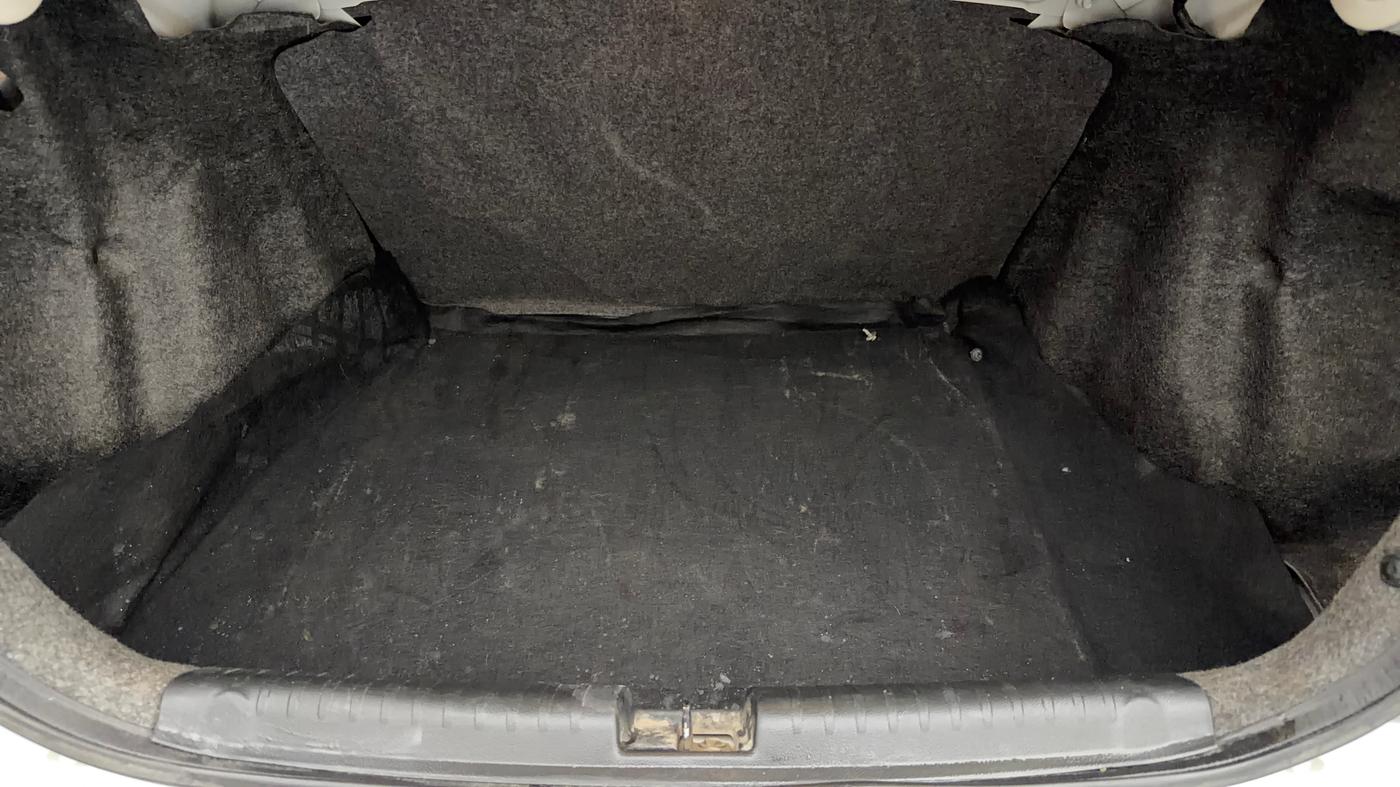 2015 Honda Amaze 1.2L I-VTEC E, Petrol, Manual, 37,831 km, Boot Inside