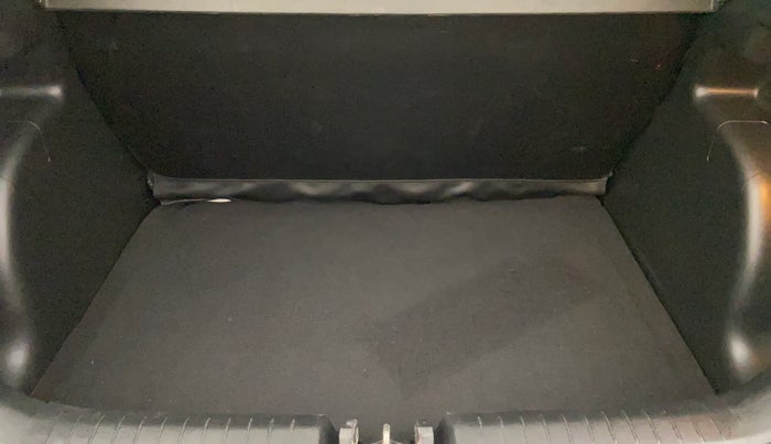 2021 Hyundai VENUE SX 1.0 TURBO IMT, Petrol, Manual, 25,829 km, Boot Inside