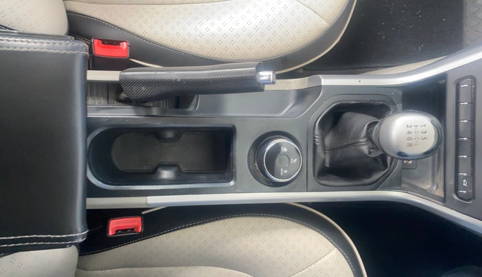 2019 Tata NEXON XM PETROL, CNG, Manual, 51,195 km, Gear Lever