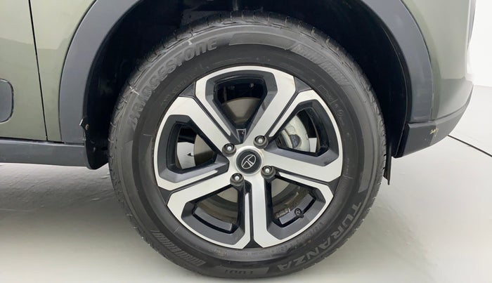 2021 Tata NEXON XZ+ 1.5, Diesel, Manual, 7,623 km, Right Front Wheel