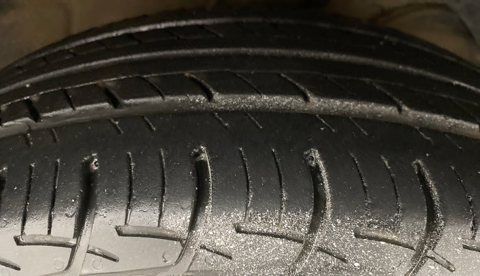 2018 Maruti Baleno DELTA 1.2 K12 AT, Petrol, Automatic, 35,639 km, Right Front Tyre Tread