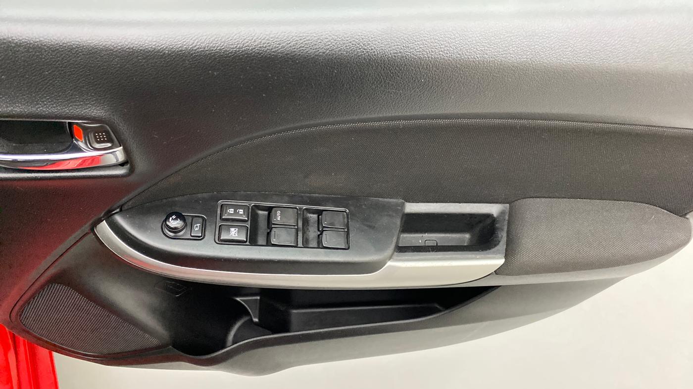 2018 Maruti Baleno DELTA 1.2 K12 AT, Petrol, Automatic, 35,639 km, Driver Side Door Panels Control