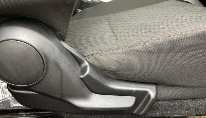 2018 Maruti Baleno DELTA 1.2 K12 AT, Petrol, Automatic, 35,639 km, Driver Side Adjustment Panel