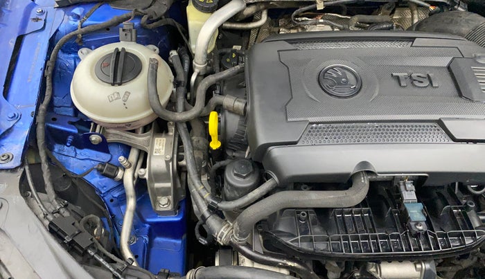 2015 Skoda Octavia ELEGANCE 1.8 TSI AT, Petrol, Automatic, 65,121 km, Engine View - Right