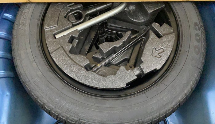 2015 Skoda Octavia ELEGANCE 1.8 TSI AT, Petrol, Automatic, 65,121 km, Spare Tyre