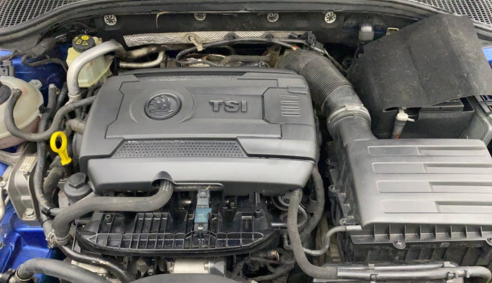 2015 Skoda Octavia ELEGANCE 1.8 TSI AT, Petrol, Automatic, 65,121 km, Engine View