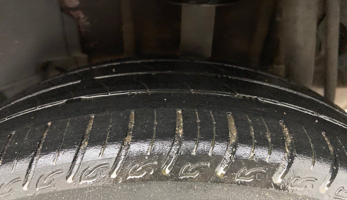 2018 Tata Tigor Buzz PETROL, Petrol, Manual, 48,676 km, Left Rear Tyre Tread