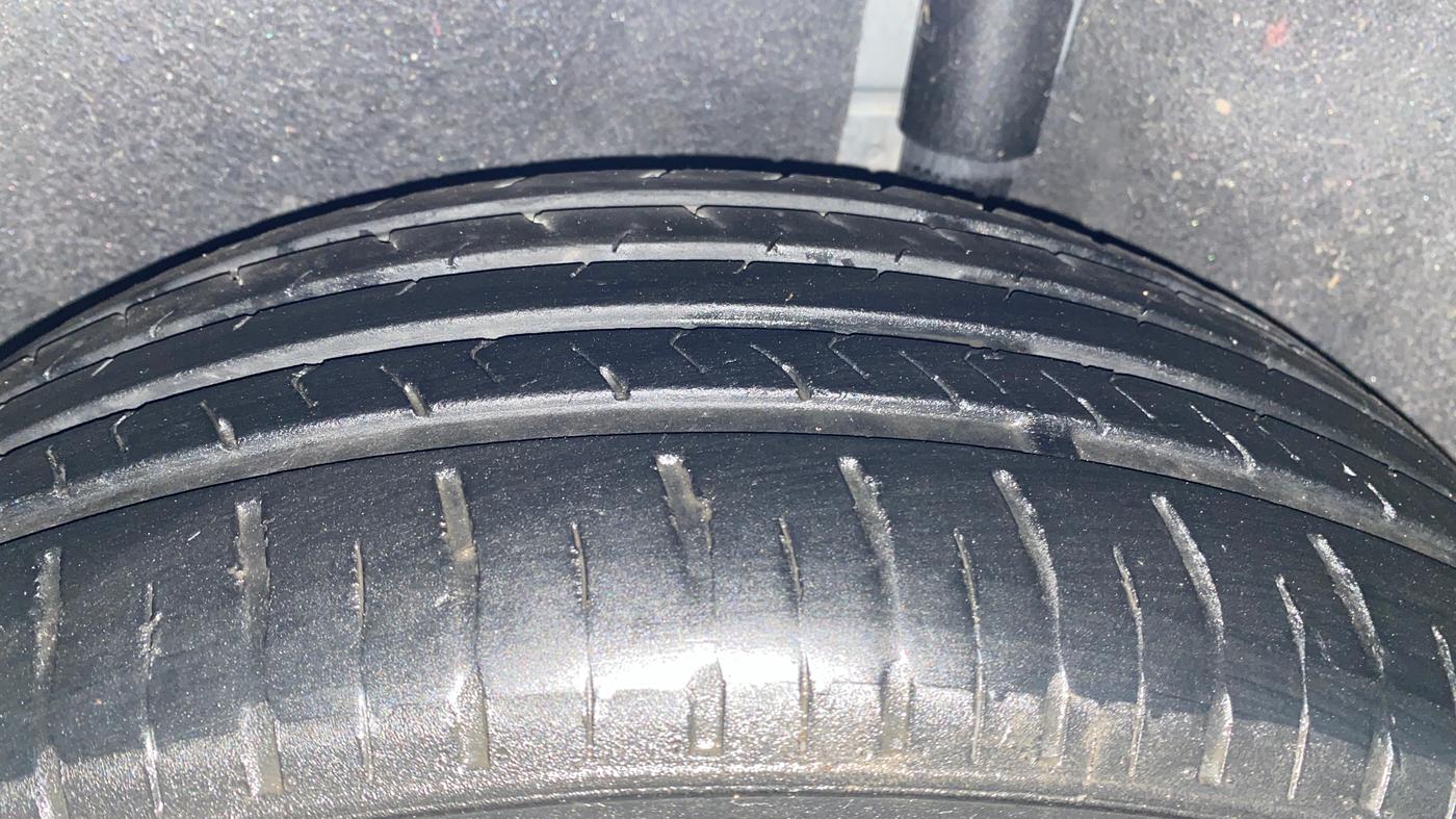 2019 Ford Ecosport TITANIUM 1.5L DIESEL, Diesel, Manual, 51,851 km, Left Rear Tyre Tread