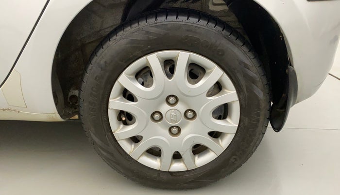 2010 Hyundai i20 MAGNA 1.2, Petrol, Manual, 61,164 km, Left Rear Wheel