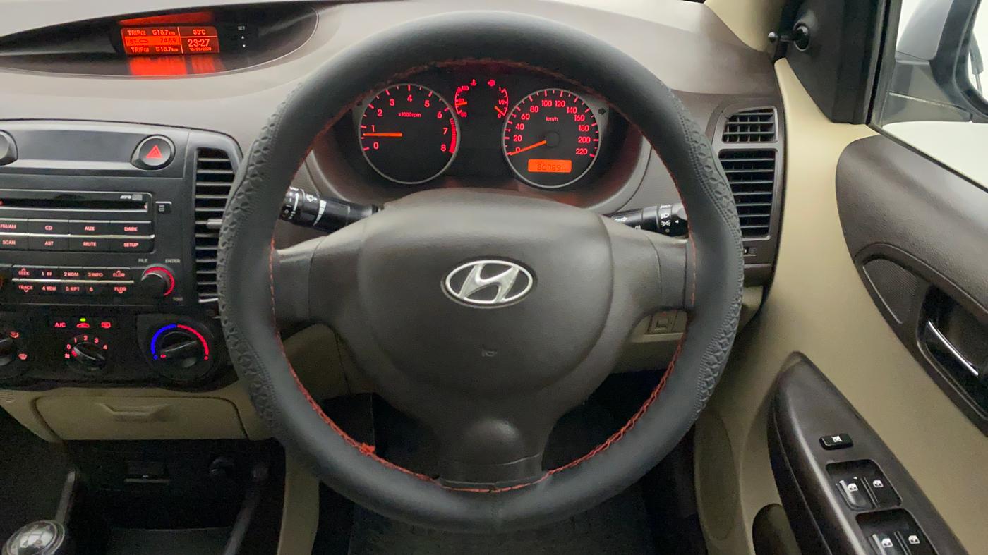 2010 Hyundai i20 MAGNA 1.2, Petrol, Manual, 61,164 km, Steering Wheel Close Up