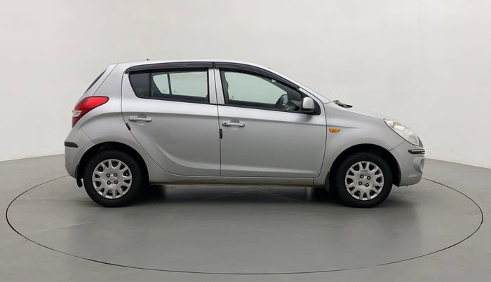 2010 Hyundai i20 MAGNA 1.2, Petrol, Manual, 61,164 km, Right Side