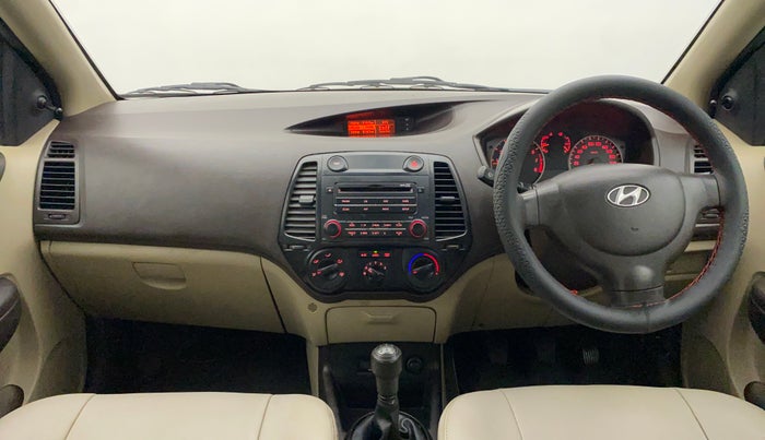 2010 Hyundai i20 MAGNA 1.2, Petrol, Manual, 61,164 km, Dashboard