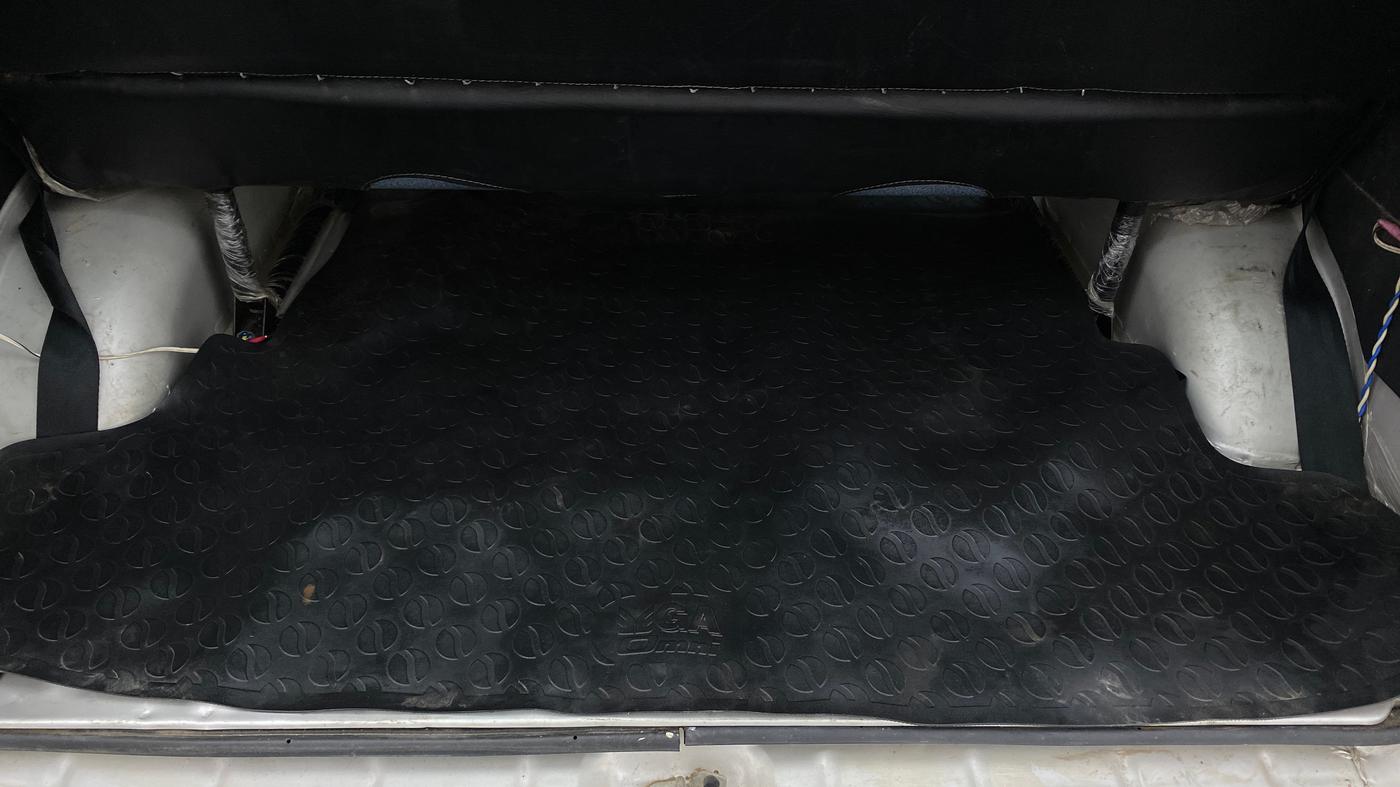 2019 Maruti OMNI E STD, Petrol, Manual, 35,478 km, Boot Inside