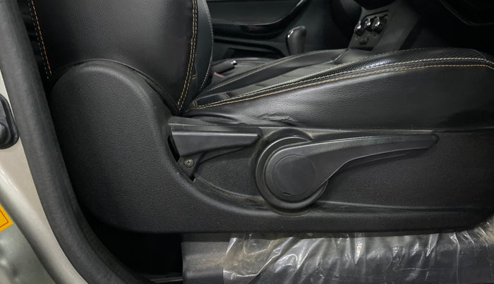 2018 Tata TIAGO NRG PETROL, Petrol, Manual, 76,021 km, Driver Side Adjustment Panel