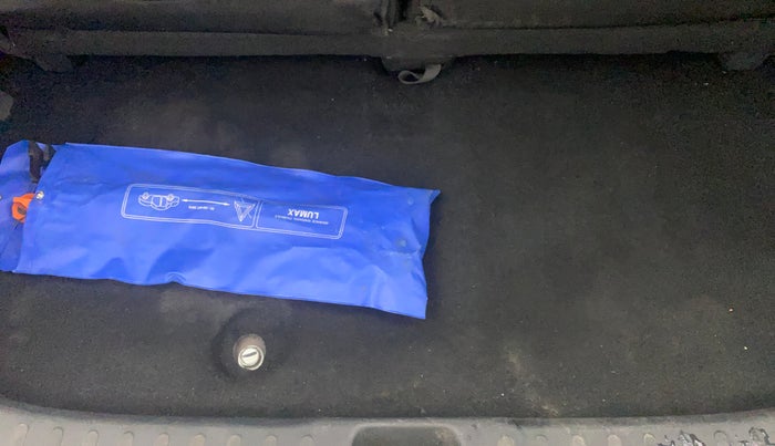 2018 Honda BR-V 1.5L I-VTEC S, Petrol, Manual, 84,091 km, Boot Inside