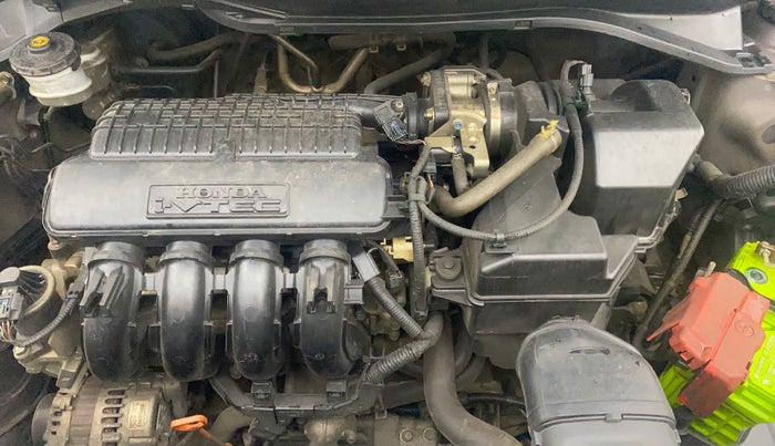 2018 Honda BR-V 1.5L I-VTEC S, Petrol, Manual, 84,091 km, Engine View