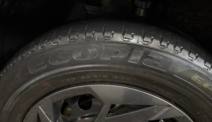 2023 Hyundai NEW I20 MAGNA 1.2 MT, CNG, Manual, 58,303 km, Left Front Tyre Tread