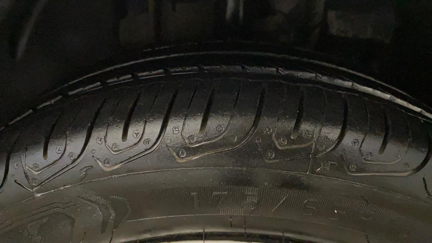 2022 Tata Tiago XZ PLUS CNG, CNG, Manual, 47,180 km, Right Front Tyre Tread