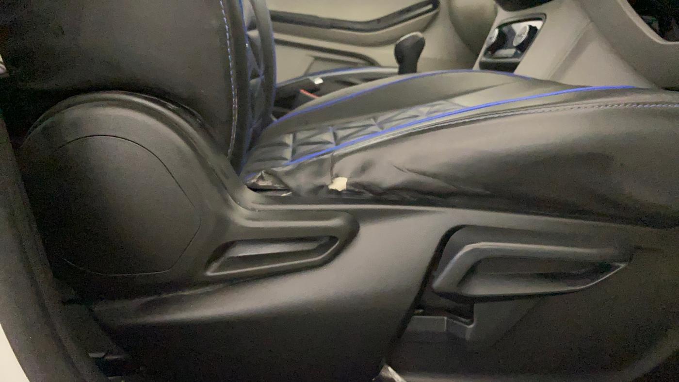 2022 Tata Tiago XZ PLUS CNG, CNG, Manual, 47,180 km, Driver Side Adjustment Panel