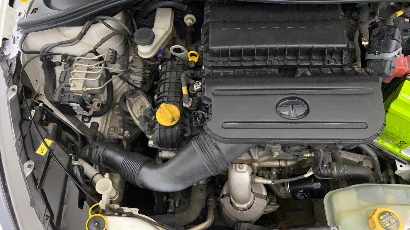 2022 Tata Tiago XZ PLUS CNG, CNG, Manual, 47,180 km, Engine View - Right
