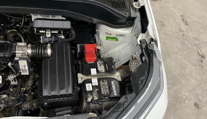 2023 Tata PUNCH CREATIVE  MT, Petrol, Manual, 15,089 km, Engine View - Left