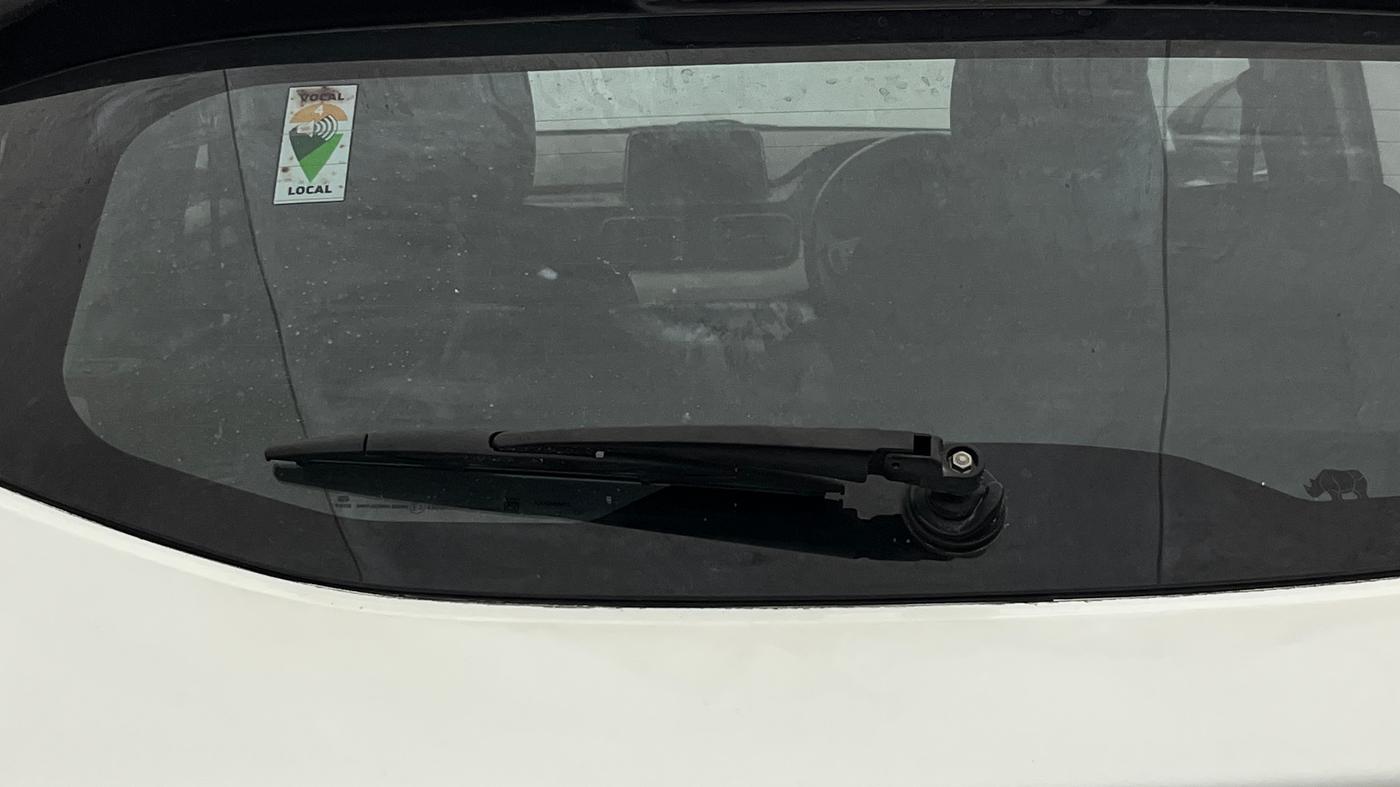 2023 Tata PUNCH CREATIVE  MT, Petrol, Manual, 15,089 km, Rear Wiper