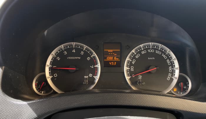 2016 Maruti Swift VXI O, Petrol, Manual, 1,08,803 km, Odometer Image