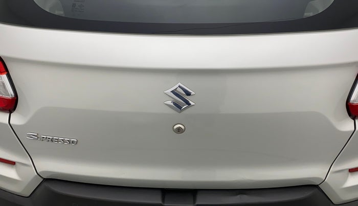 2020 Maruti S PRESSO VXI+, Petrol, Manual, 47,777 km, Dicky (Boot door) - Minor scratches