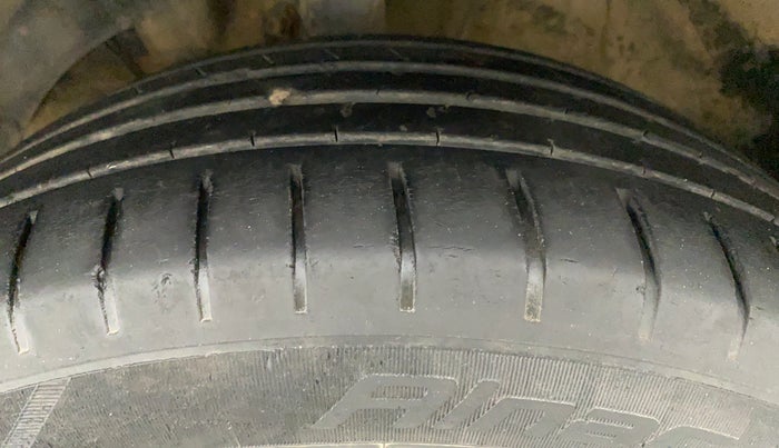 2019 Maruti Baleno ALPHA CVT PETROL 1.2, Petrol, Automatic, 73,097 km, Left Front Tyre Tread