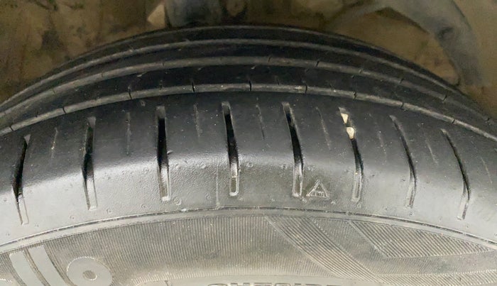 2019 Maruti Baleno ALPHA CVT PETROL 1.2, Petrol, Automatic, 73,097 km, Right Front Tyre Tread