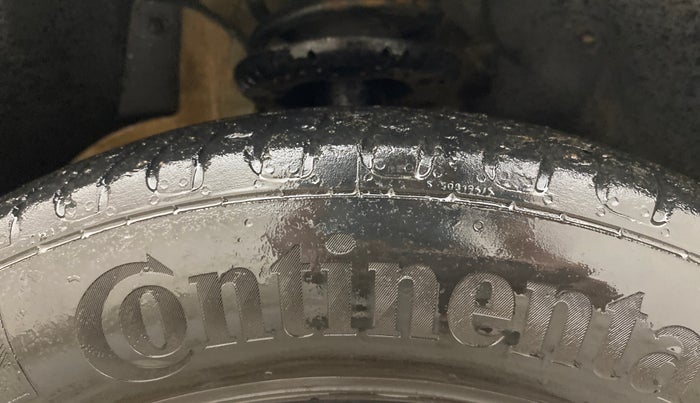 2017 Skoda Rapid AMBITION 1.5 TDI, Diesel, Manual, 1,02,417 km, Right Front Tyre Tread