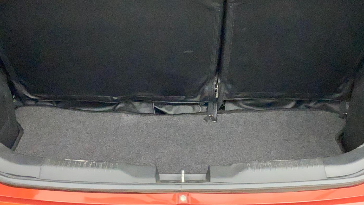 2017 Maruti IGNIS DELTA 1.2, Petrol, Manual, 1,04,359 km, Boot Inside
