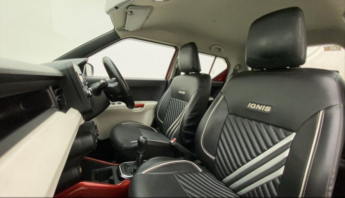 2017 Maruti IGNIS DELTA 1.2, Petrol, Manual, 1,04,359 km, Right Side Front Door Cabin